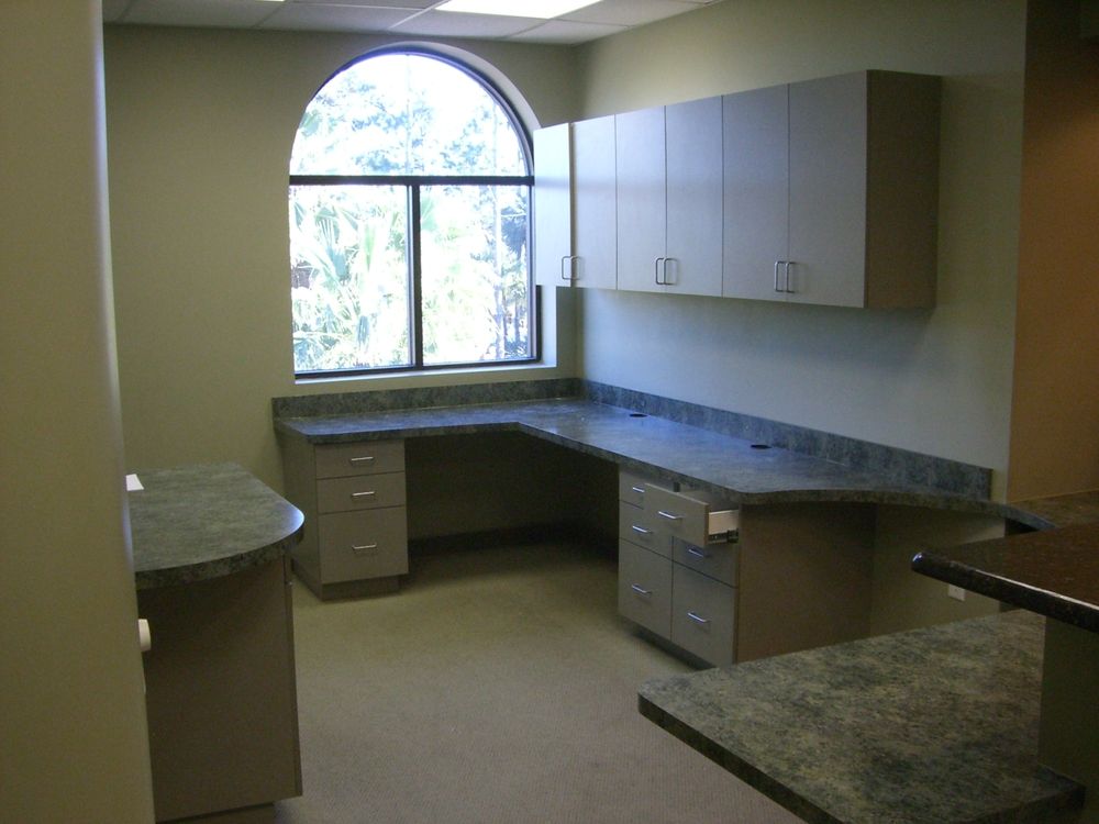 Lakeside Executive Park: 851 Dunlawton Avenue, Port Orange, FL 32129